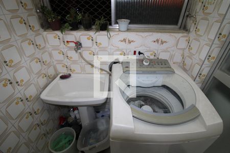 Apartamento à venda com 63m², 2 quartos e 1 vagaÁrea de Serviço