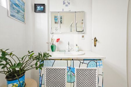 Apartamento para alugar com 89m², 2 quartos e 1 vaga Apartamento para alugar com 89m², 2 quartos e 1 vagaBanheiro