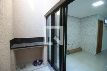 Casa à venda com 96m², 2 quartos e 2 vagas Casa à venda com 96m², 2 quartos e 2 vagasÁrea de Serviço