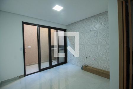 Casa à venda com 96m², 2 quartos e 2 vagas Casa à venda com 96m², 2 quartos e 2 vagasCozinha