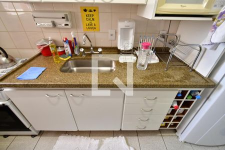 Apartamento à venda com 80m², 3 quartos e 2 vagasCozinha