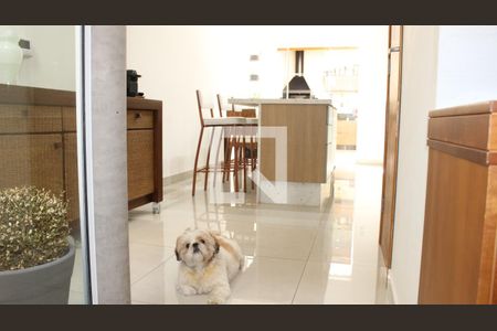 Casa à venda com 117m², 3 quartos e 2 vagasCozinha