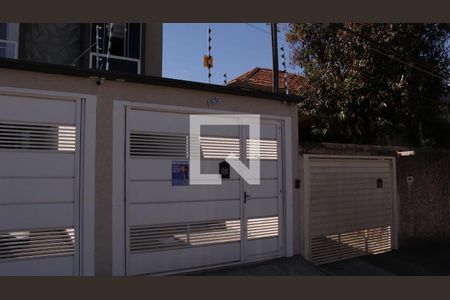 Casa à venda com 117m², 3 quartos e 2 vagasFachada