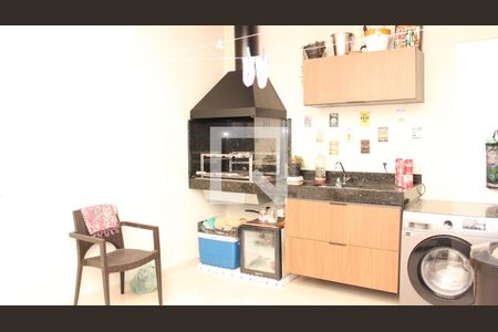 Casa à venda com 117m², 3 quartos e 2 vagasÁrea de Serviço