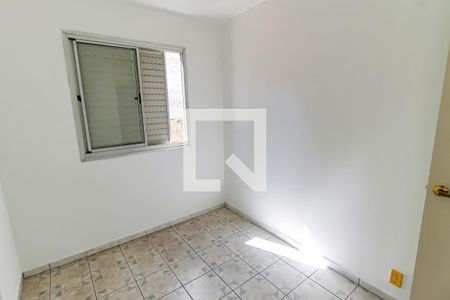 Quarto 1 de apartamento para alugar com 3 quartos, 67m² em Conjunto Promorar Raposo Tavares, São Paulo