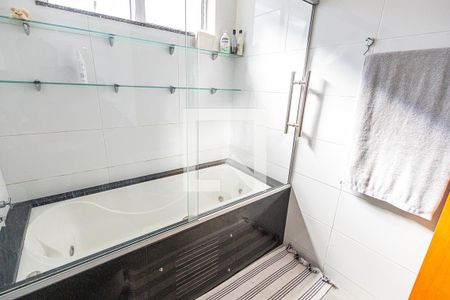 Apartamento à venda com 147m², 4 quartos e 3 vagasSuite / banheira