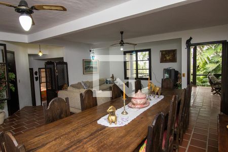Sala de casa de condomínio para alugar com 3 quartos, 350m² em Jacarepaguá, Rio de Janeiro
