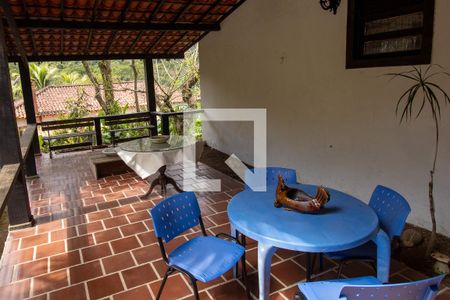 Casa de condomínio para alugar com 350m², 3 quartos e 4 vagas Casa de condomínio para alugar com 350m², 3 quartos e 4 vagasVaranda