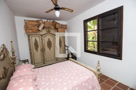 Quarto 1 de casa de condomínio para alugar com 3 quartos, 350m² em Jacarepaguá, Rio de Janeiro