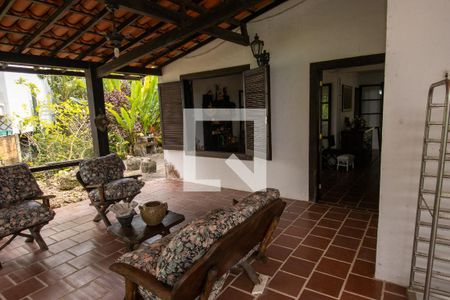 Casa de condomínio para alugar com 350m², 3 quartos e 4 vagas Casa de condomínio para alugar com 350m², 3 quartos e 4 vagasVaranda