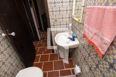 Casa de condomínio para alugar com 350m², 3 quartos e 4 vagas Casa de condomínio para alugar com 350m², 3 quartos e 4 vagasBanheiro Social