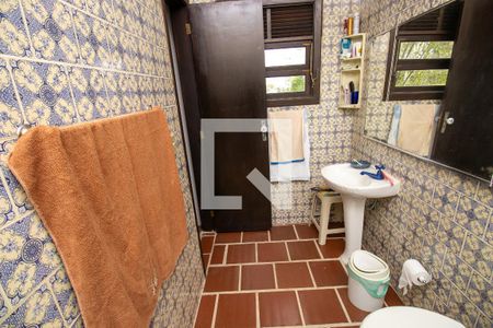 Casa de condomínio para alugar com 350m², 3 quartos e 4 vagas Casa de condomínio para alugar com 350m², 3 quartos e 4 vagasBanheiro quarto 1