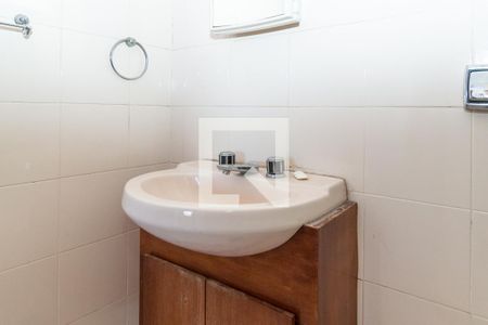 Casa à venda com 440m², 5 quartos e 12 vagasBanheiro da Suíte 2