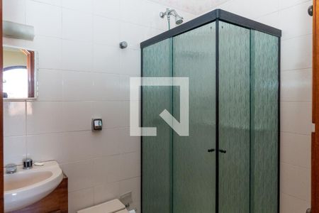 Casa à venda com 440m², 5 quartos e 12 vagasBanheiro da Suíte 2