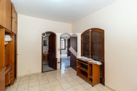 Casa à venda com 440m², 5 quartos e 12 vagasQuarto (Casa 2)