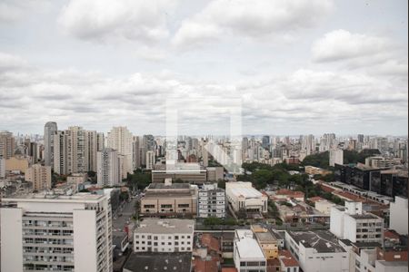 Studio à venda com 30m², 1 quarto e sem vagaVista da pisicina