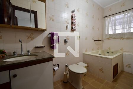 Casa à venda com 120m², 2 quartos e 2 vagasBanheiro Suíte 2