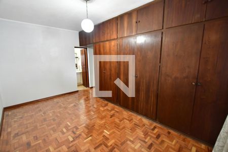 Casa à venda com 120m², 2 quartos e 2 vagasQuarto Suíte 2