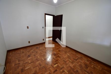 Casa à venda com 120m², 2 quartos e 2 vagasQuarto Suíte 1
