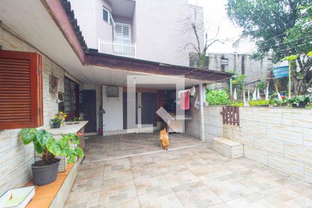 Casa à venda com 232m², 3 quartos e 2 vagasÁrea externa