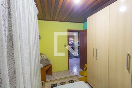 Casa à venda com 232m², 3 quartos e 2 vagasQuarto 2