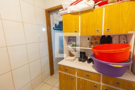 Casa à venda com 232m², 3 quartos e 2 vagasÁrea de Serviço