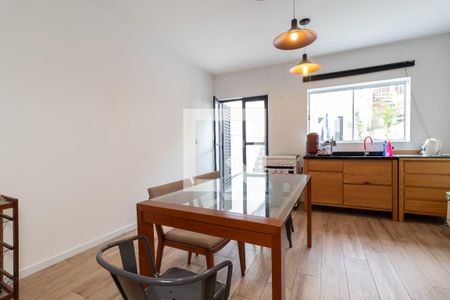 Casa à venda com 109m², 2 quartos e 2 vagasCozinha