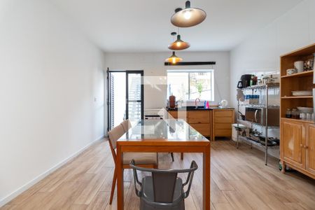 Casa à venda com 109m², 2 quartos e 2 vagasCozinha