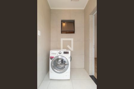 Casa à venda com 109m², 2 quartos e 2 vagasLavanderia