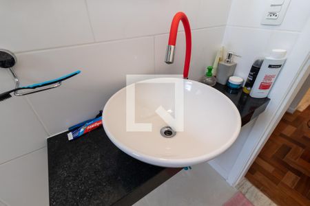 Casa à venda com 109m², 2 quartos e 2 vagasBanheiro