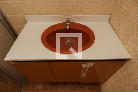 Casa à venda com 170m², 4 quartos e 2 vagas Casa à venda com 170m², 4 quartos e 2 vagasBanheiro