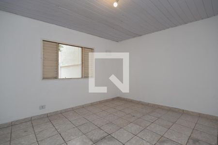 Casa à venda com 170m², 4 quartos e 2 vagas Casa à venda com 170m², 4 quartos e 2 vagasEdícula - Quarto