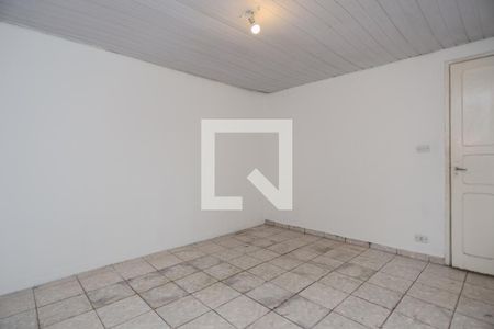 Casa à venda com 170m², 4 quartos e 2 vagas Casa à venda com 170m², 4 quartos e 2 vagasEdícula - Quarto