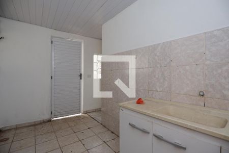 Casa à venda com 170m², 4 quartos e 2 vagas Casa à venda com 170m², 4 quartos e 2 vagasEdícula - Cozinha