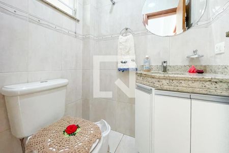 Casa à venda com 203m², 3 quartos e 4 vagasLavabo 1