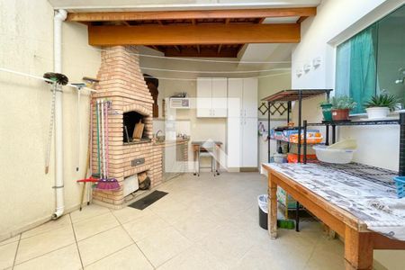 Casa à venda com 203m², 3 quartos e 4 vagasÁrea comum - Churrasqueira