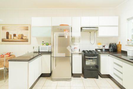 Casa à venda com 203m², 3 quartos e 4 vagasCozinha 