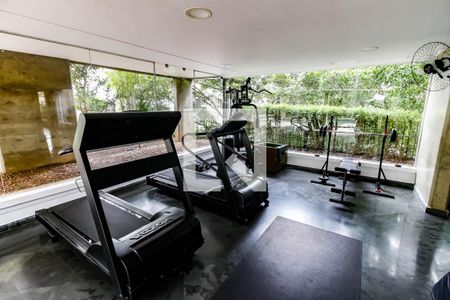 Apartamento à venda com 143m², 3 quartos e 2 vagasÁrea comum - Academia