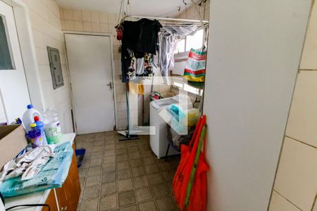 Apartamento à venda com 143m², 3 quartos e 2 vagasÁrea de Serviço