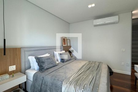 Apartamento à venda com 282m², 4 quartos e 4 vagasSuíte 1