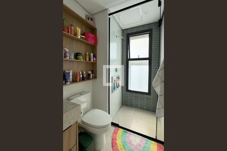 Apartamento à venda com 282m², 4 quartos e 4 vagasBanheiro da Suíte 2