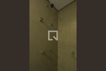 Banheiro de kitnet/studio para alugar com 1 quarto, 16m² em Vila Mariana, São Paulo