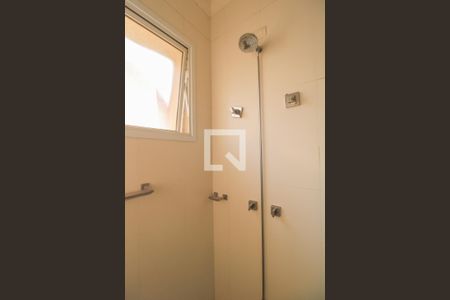 Casa de condomínio à venda com 900m², 5 quartos e 6 vagas Casa de condomínio à venda com 900m², 5 quartos e 6 vagasBanheiro/Suíte 1