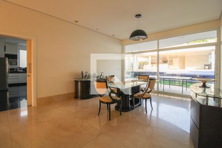 Casa de condomínio à venda com 900m², 5 quartos e 6 vagas Casa de condomínio à venda com 900m², 5 quartos e 6 vagasCopa