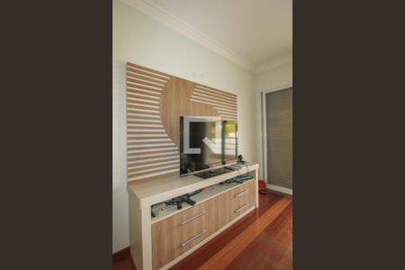 Casa de condomínio à venda com 900m², 5 quartos e 6 vagas Casa de condomínio à venda com 900m², 5 quartos e 6 vagasSuíte 2