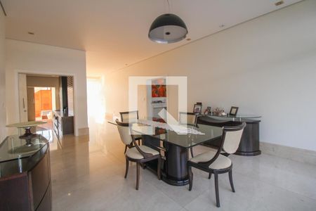 Casa de condomínio à venda com 900m², 5 quartos e 6 vagas Casa de condomínio à venda com 900m², 5 quartos e 6 vagasCopa