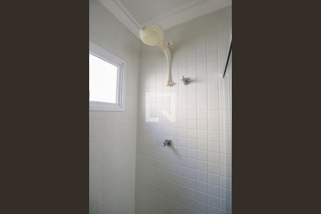 Casa de condomínio à venda com 900m², 5 quartos e 6 vagas Casa de condomínio à venda com 900m², 5 quartos e 6 vagasÁrea comum - Banheiro