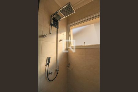 Casa de condomínio à venda com 900m², 5 quartos e 6 vagas Casa de condomínio à venda com 900m², 5 quartos e 6 vagasBanheiro/Suíte 3