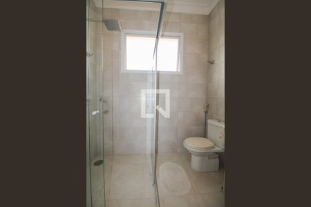 Casa de condomínio à venda com 900m², 5 quartos e 6 vagas Casa de condomínio à venda com 900m², 5 quartos e 6 vagasBanheiro/Suíte 4