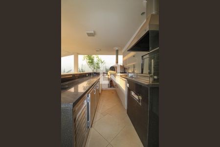 Casa de condomínio à venda com 900m², 5 quartos e 6 vagas Casa de condomínio à venda com 900m², 5 quartos e 6 vagasEspaço Gourmet